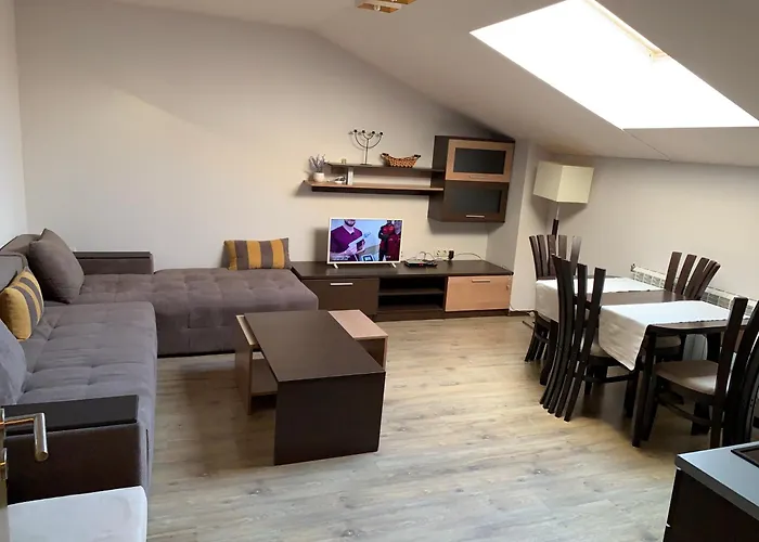 7 In Alexander Complex Apartman Banszko