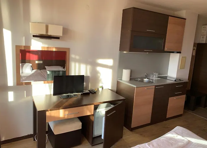 7 In Alexander Complex Apartman Banszko