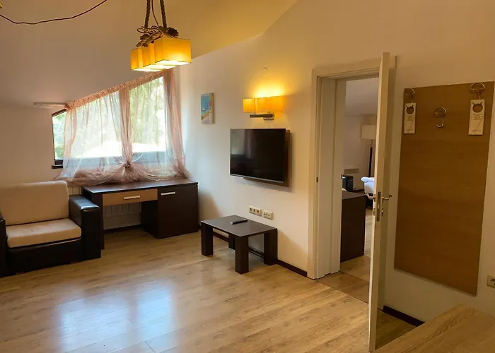 Apartman 7 In Alexander Complex