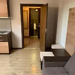 7 In Alexander Complex Bansko