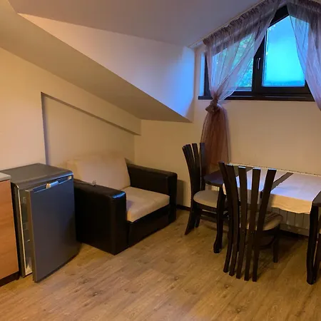 7 In Alexander Complex Apartamento *